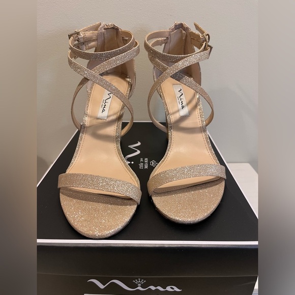 Nina Shari Sand Gold Dress Heels - Picture 7 of 11